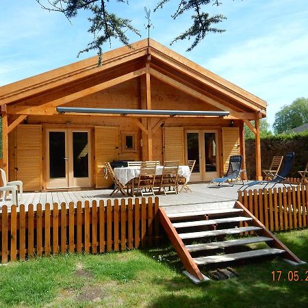 Chalet Au Domaine De La Goujonne Saint-Sauveur-lès-Bray Exterior foto