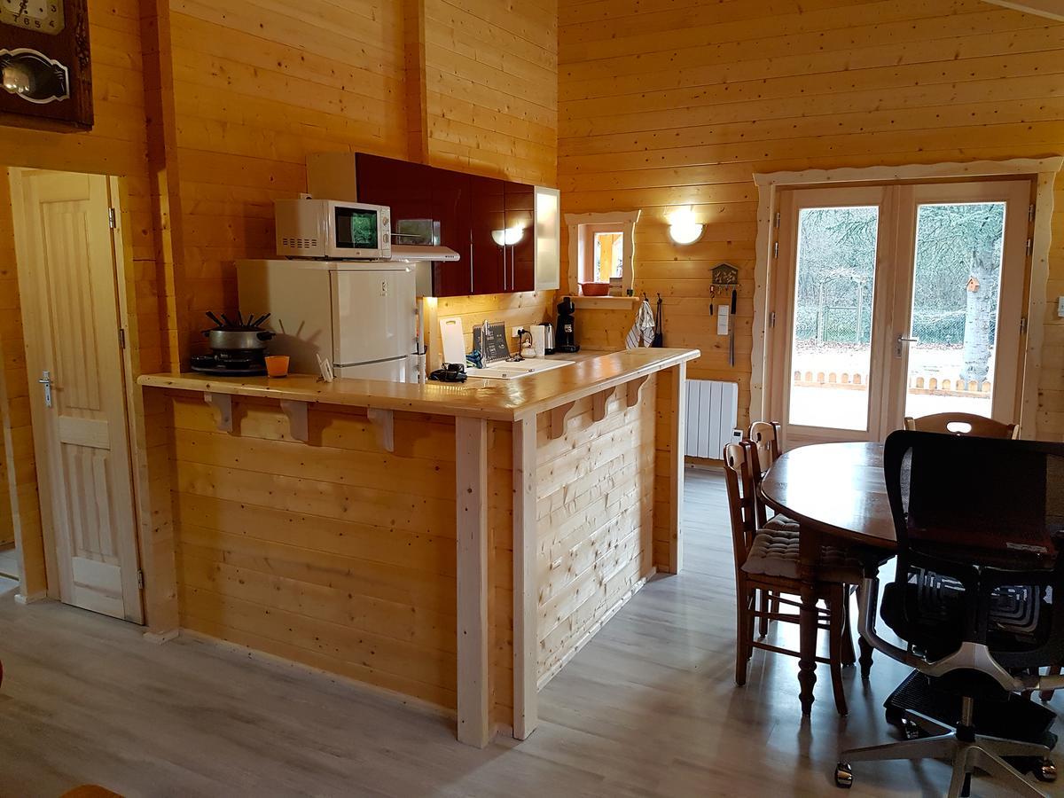 Chalet Au Domaine De La Goujonne Saint-Sauveur-lès-Bray Exterior foto